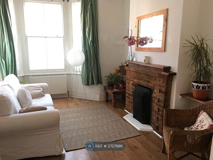 2 Bedroom Terraced House To Rent In Gorleston Road, London, N15