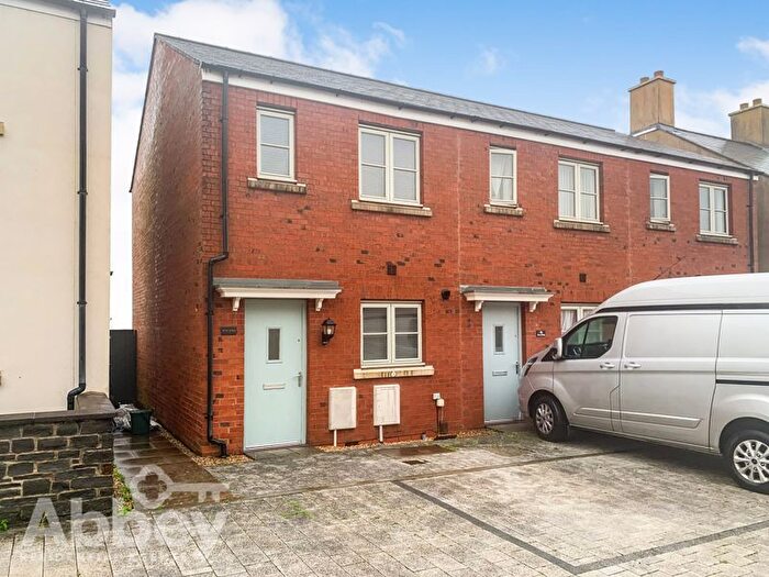 2 Bedroom End Of Terrace House For Sale In Lon Y Grug, Llandarcy, Neath, SA10