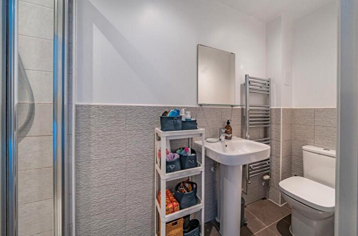 2 Bedroom Semi-Detached House For Sale In Blackthorn Road, Andover, SP11