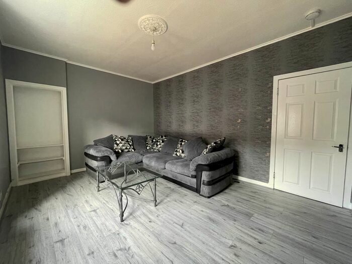 2 Bedroom Detached House To Rent In Sandeman Street, Dundee, DD3