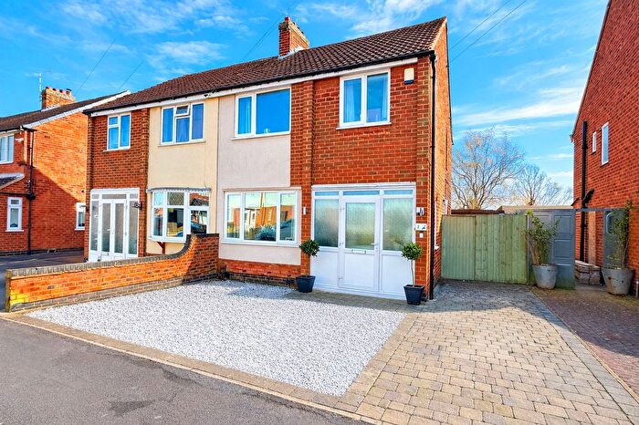 3 Bedroom Semi Detached House For Sale In Wardens Walk, Leicester Forest East, LE3