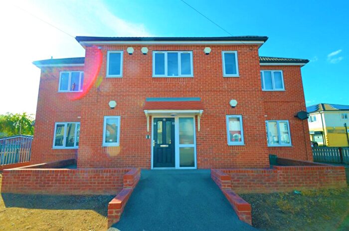 2 Bedroom Apartment To Rent In Watch House Lane, Doncaster, DN5