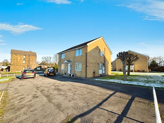 1 Bedroom Flat For Sale In Undercliffe Road, Bradford, BD2