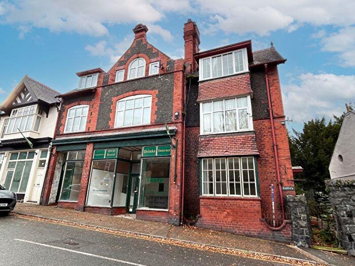 3 Bedroom Terraced House For Sale In Station Road, Llanfairfechan, LL33