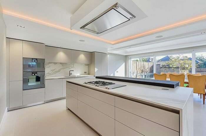 4 Bedroom Detached House To Rent In Dobree Avenue, London, NW10