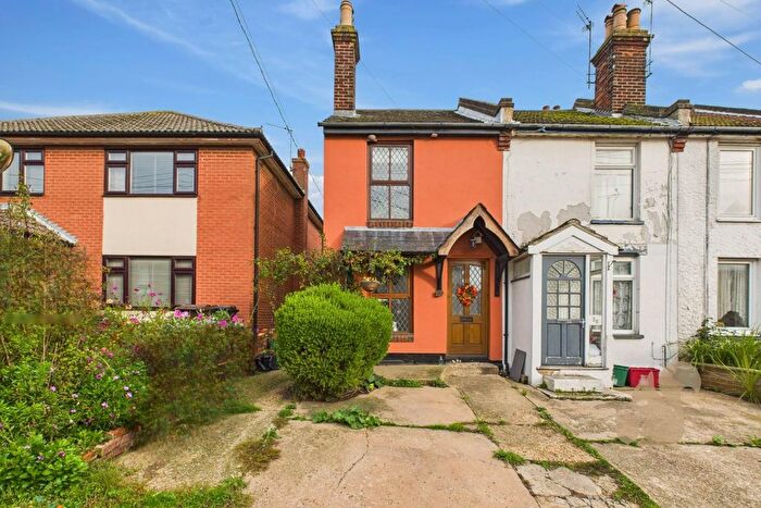 3 Bedroom End Of Terrace House For Sale In Chapel Road, Brightlingsea, CO7