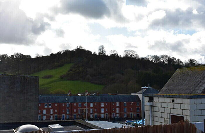 2 Bedroom Apartment To Rent In Central Yeovil, Somerset, BA20