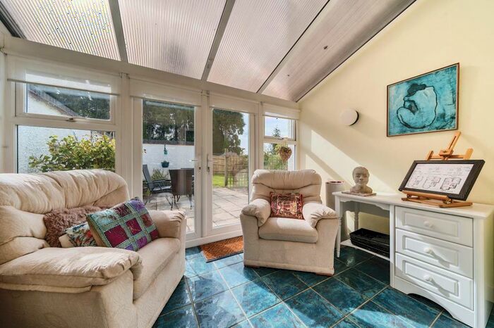 2 Bedroom Detached House For Sale In Botley, Oxford, OX2