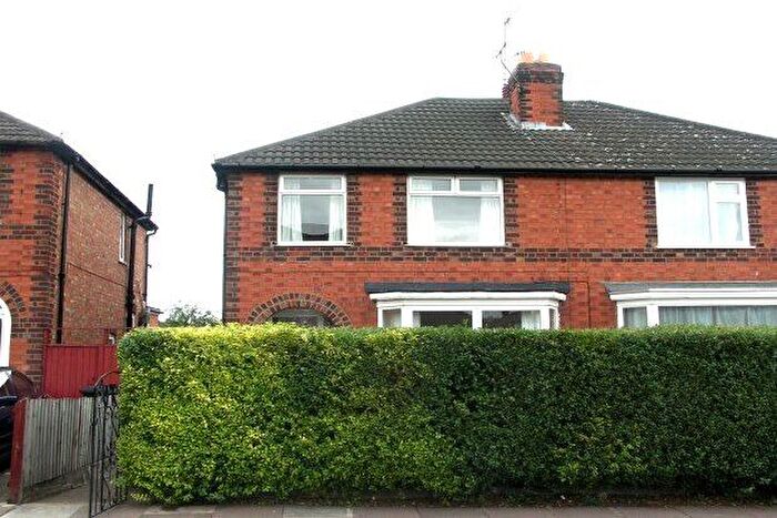 3 Bedroom Semi-Detached House To Rent In Queens Road, Leicester, LE2