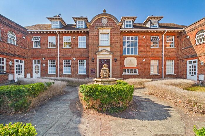 2 Bedroom Maisonette To Rent In Artillery Mews, Tilehurst Road, Reading, Berkshire, RG30