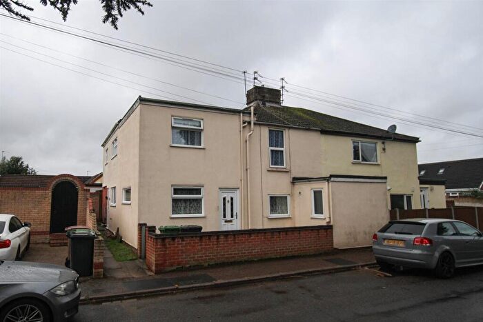 2 Bedroom House To Rent In Sun Lane, Bradwell, Great Yarmouth, NR31