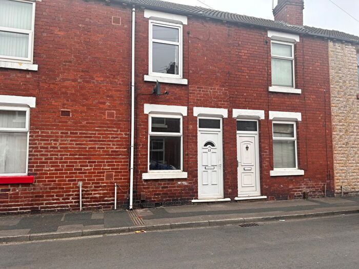 2 Bedroom Terraced House To Rent In Newland Street, Wakefield, WF1
