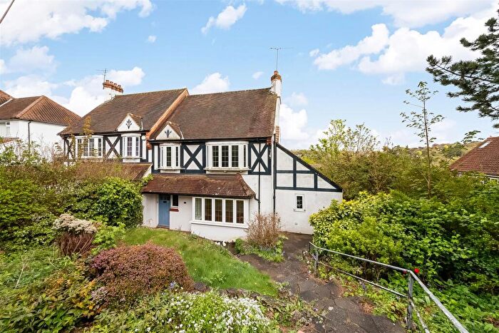 4 Bedroom Semi Detached House For Sale In The Close, Purley, CR8