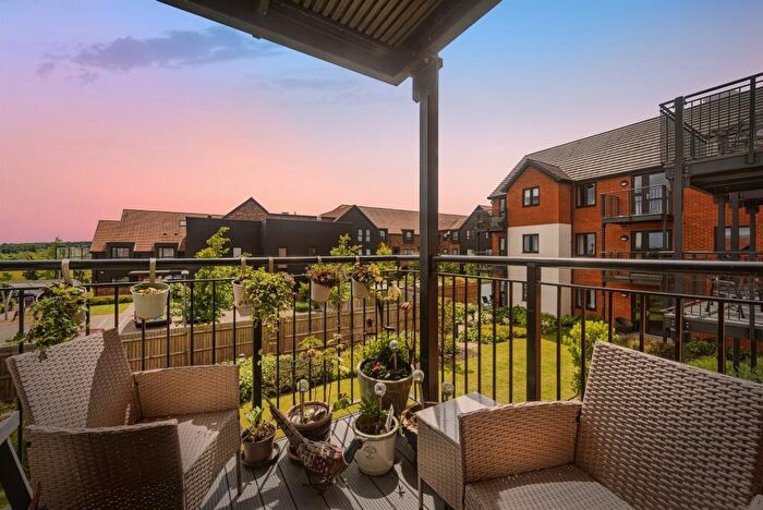 1 Bedroom Apartment For Sale In Shortwood Copse Lane, Basingstoke, RG23