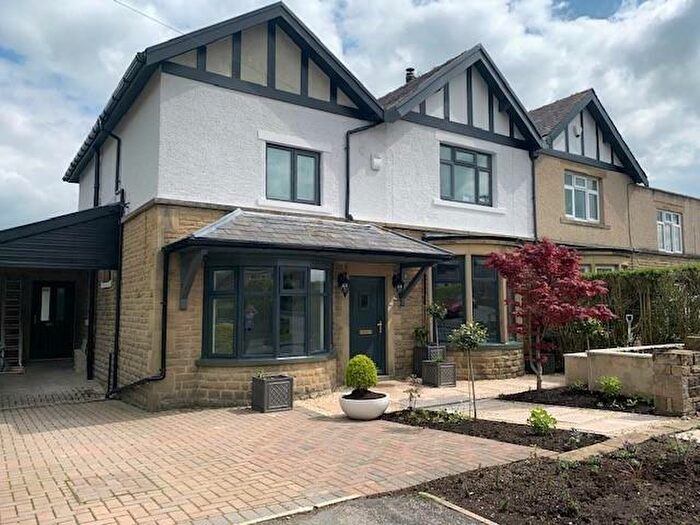 3 Bedroom House To Rent In Raikeswood Road, Skipton, Uk, BD23