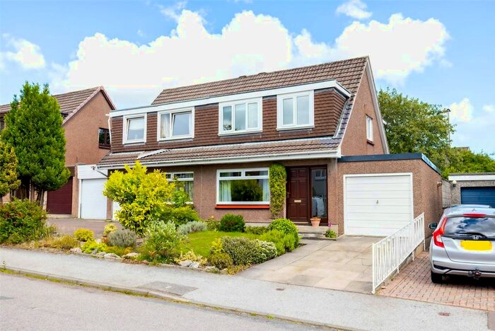 3 Bedroom Semi-Detached House To Rent In Dunecht Road, Westhill, AB32