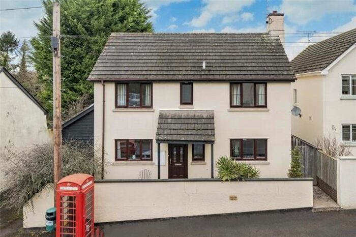 4 Bedroom Detached House For Sale In Bow, Crediton, Devon, EX17