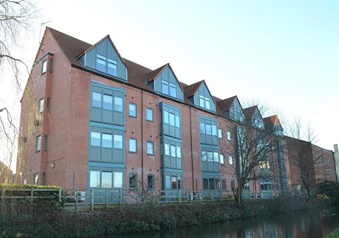 2 Bedroom Flat To Rent In Carolgate Court, Retford, DN22