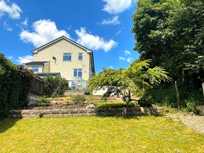 4 Bedroom Semi-Detached House For Sale In Hawkesdown Close, Axmouth, Devon, EX12