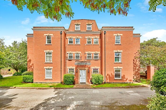 2 Bedroom Flat For Sale In Stephen Neville Court, Saffron Walden, CB11