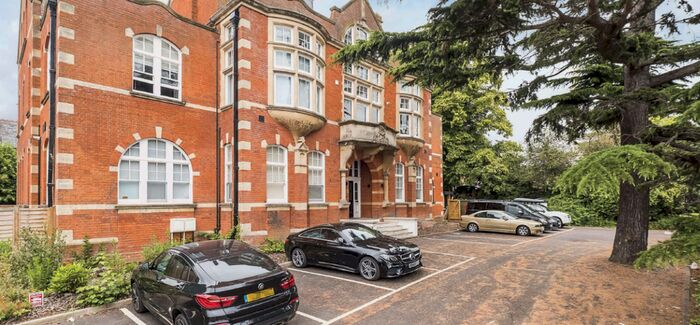 1 Bedroom Flat To Rent In Coombe Road, Norbiton, Kingston Upon Thames, KT2