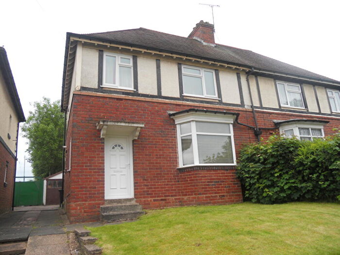 3 Bedroom House To Rent In Clent Road, Oldbury, B68
