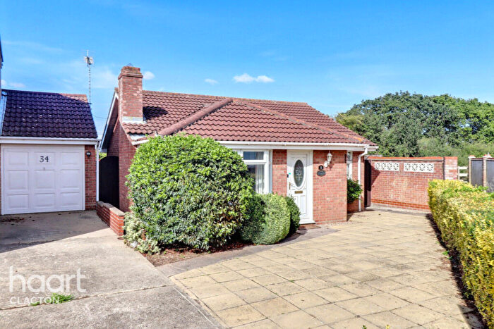 2 Bedroom Detached Bungalow For Sale In Abinger Close, Clacton-On-Sea, CO16