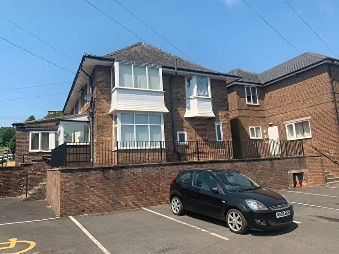 1 Bedroom Flat To Rent In Coburg House, Bradford, BD10