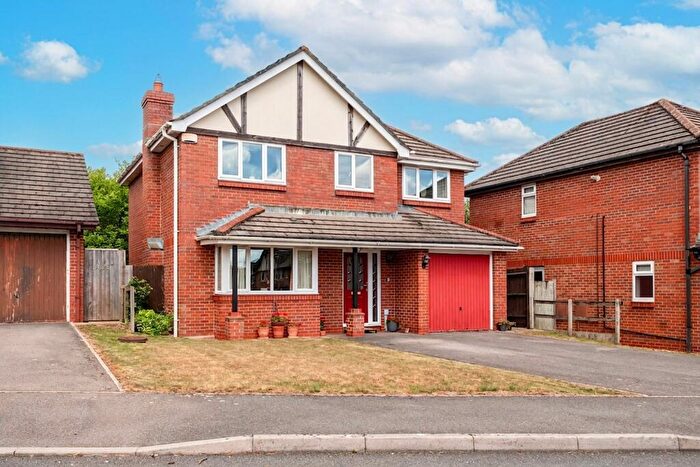 4 Bedroom Detached House For Sale In Myrrfield Road, Bishopdown, SP1