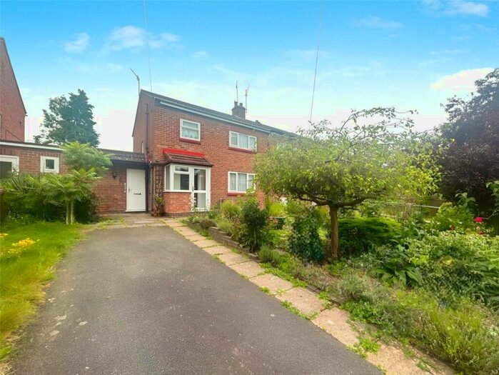 3 Bedroom Semi-Detached House For Sale In Walls Road, Stoke Prior, Bromsgrove, Worcestershire, B60