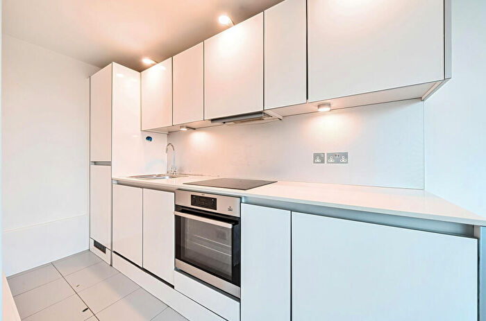 2 Bedroom Apartment To Rent In Aragon Tower, George Beard Road, London, SE8