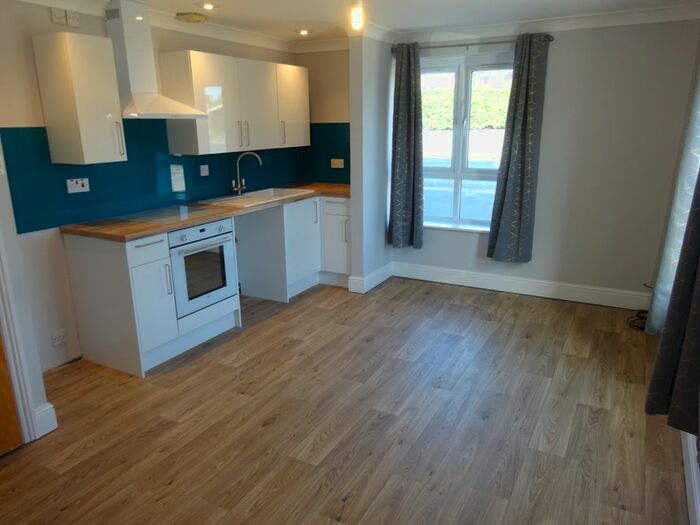 1 Bedroom Flat To Rent In Mountfield Road, Littlestone, New Romney, TN28