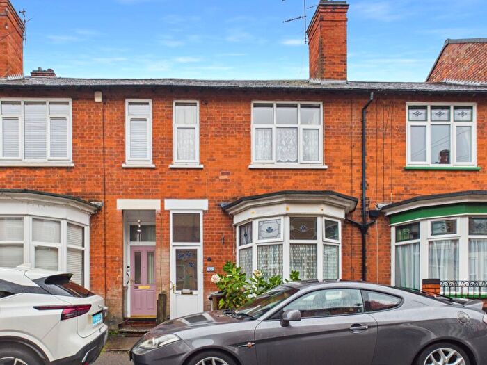 3 Bedroom Terraced House For Sale In Corby Road, Mapperley, Nottingham, NG3