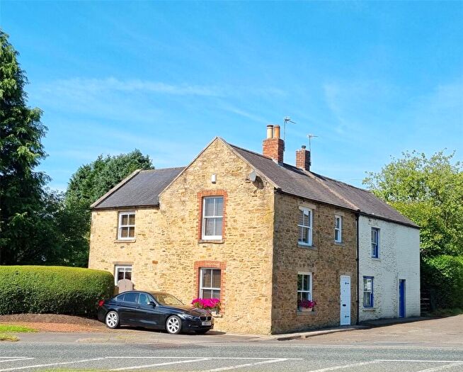 3 Bedroom Semi-Detached House For Sale In Whitesmocks Cottages, Durham, DH1