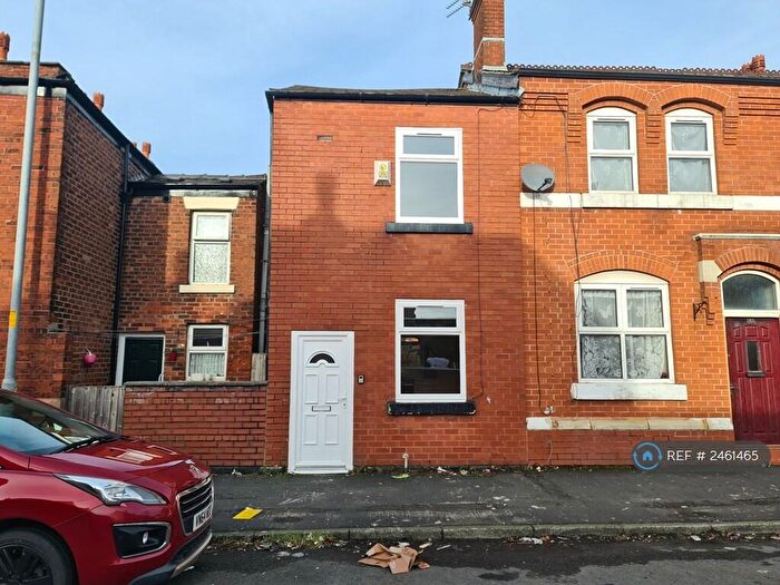 2 Bedroom Terraced House To Rent In Burlington Street, Ashton-Under-Lyne, OL6