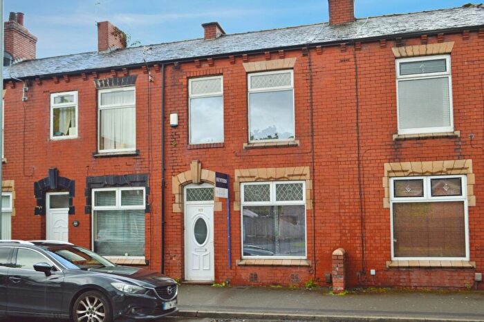 2 Bedroom Terraced House To Rent In Stockfield Road, Chadderton, Oldham, OL9