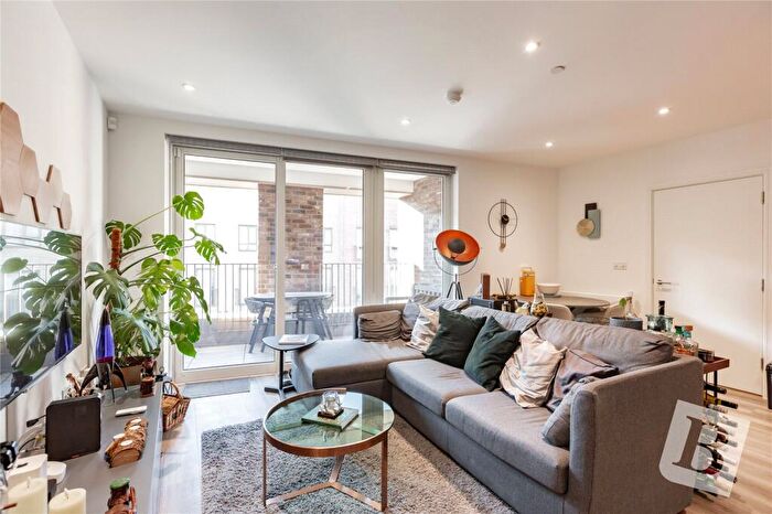 2 Bedroom Property For Sale In Dearborn House, Fairmont Road, Rainham, RM13