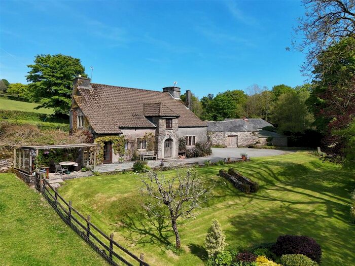 4 Bedroom Country House For Sale In Tavistock, Devon, PL19