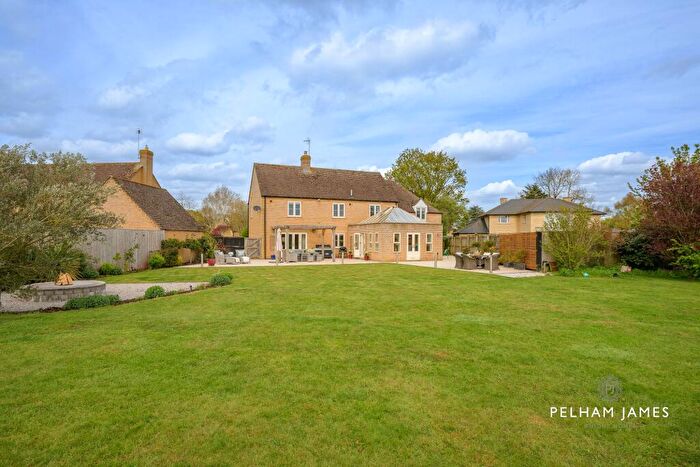5 Bedroom Detached House For Sale In Glen Court, Greatford, PE9
