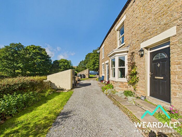 2 Bedroom Cottage For Sale In South View, Wearhead, DL13