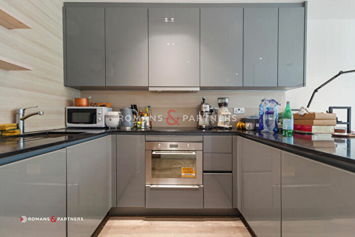 1 Bedroom Apartment To Rent In City View Apartments, Woodberry Down, N4