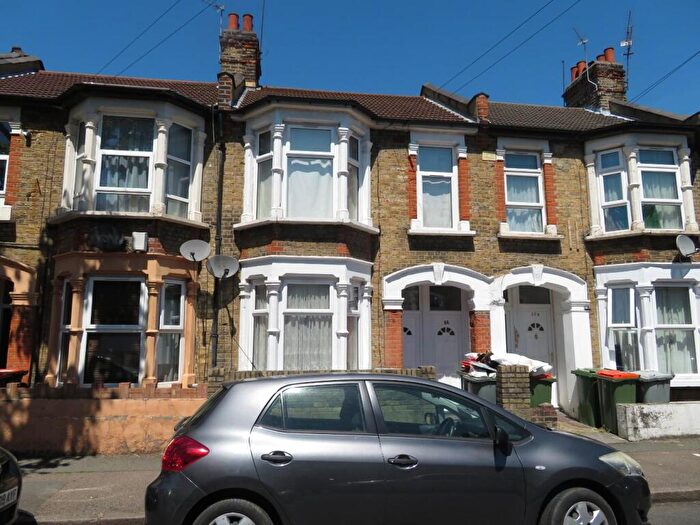 1 Bedroom Flat For Sale In Oakfield Road, London, E6