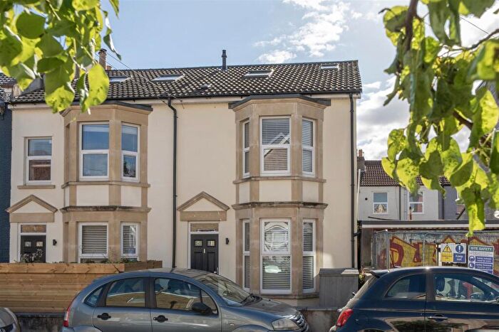3 Bedroom End Of Terrace House For Sale In Victoria Parade, Redfield, Bristol, BS5