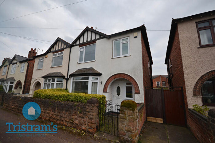 3 Bedroom Semi-Detached House To Rent In Clumber Road, West Bridgford, Nottingham, NG2