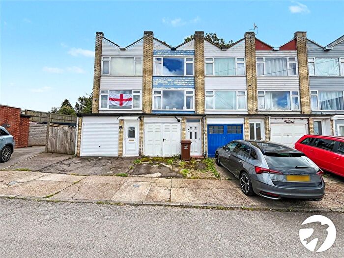 3 Bedroom Terraced House For Sale In Harptree Drive, Walderslade, ME5