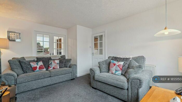 2 Bedroom Terraced House To Rent In Barbae Place, Bothwell, Glasgow, G71