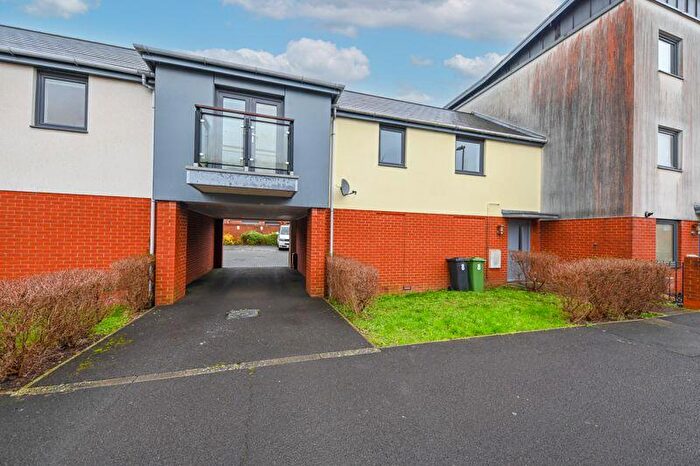 2 Bedroom Coach House To Rent In Tamworth Road, Waterlooville, PO7