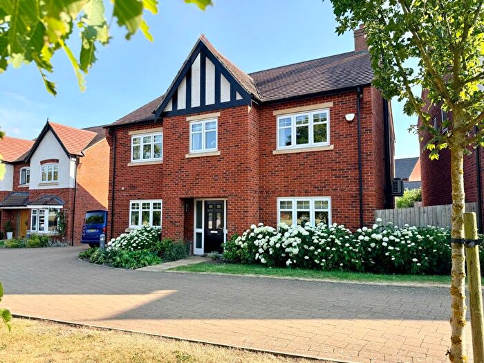 5 Bedroom Detached House For Sale In Stafford Close, Melbourne, DE73