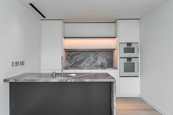 1 Bedroom Flat To Rent In The Broadway, Orchard Place, Westminster, SW1H