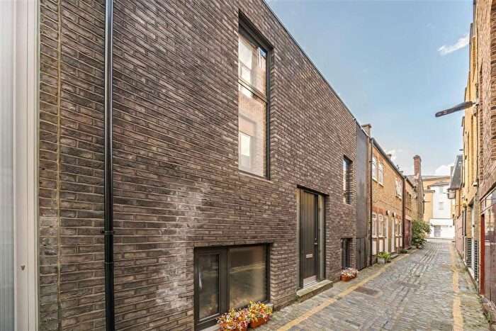 3 Bedroom Property To Rent In Voss Street, London, E2